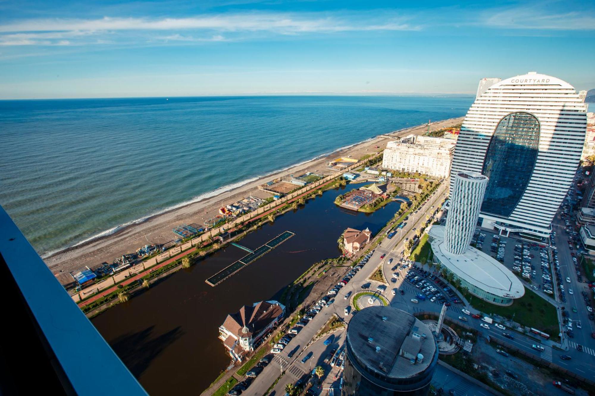 Panorama Batumi Beach Resort Esterno foto